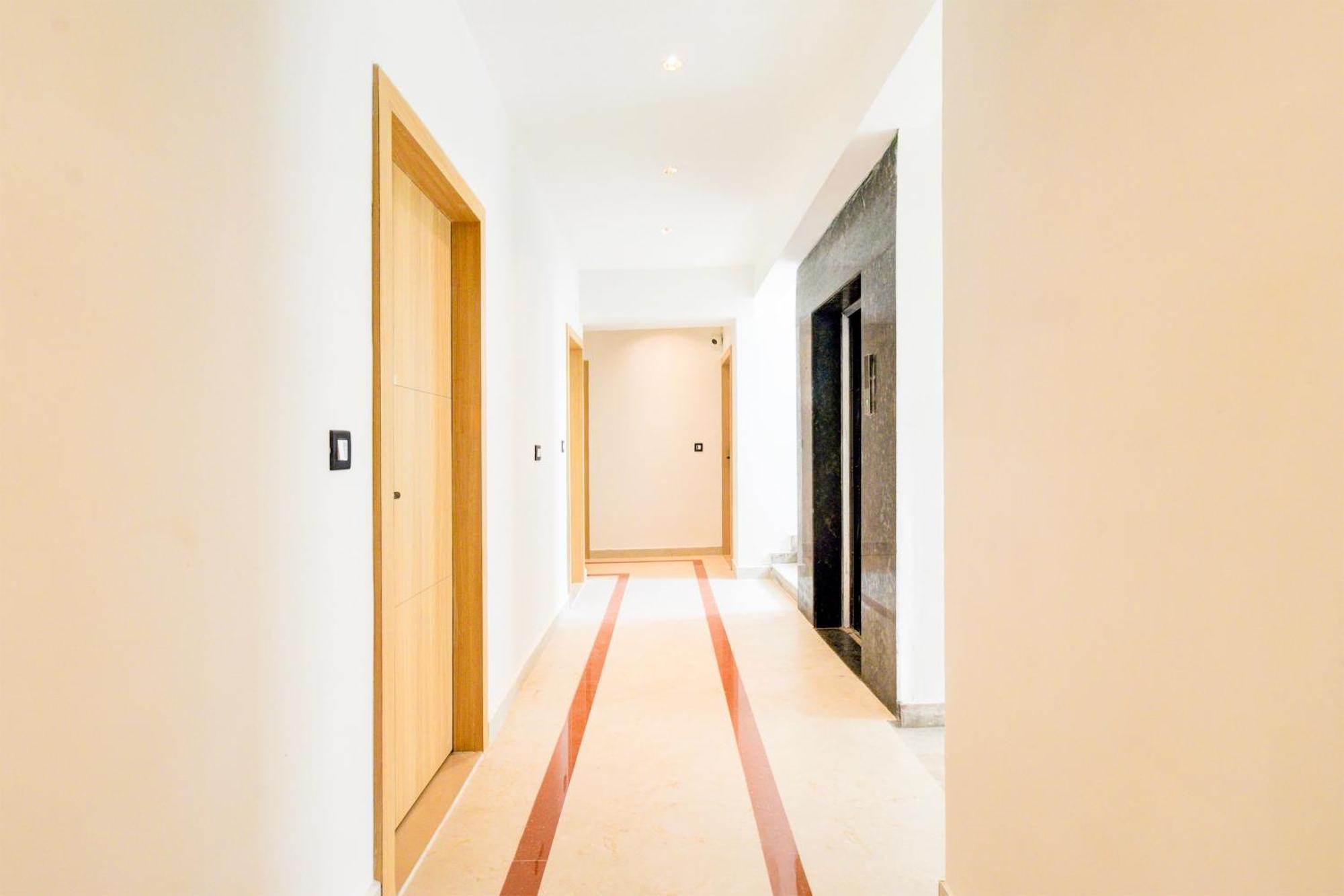 Townhouse Aarav Business Hotel حيدر أباد المظهر الخارجي الصورة